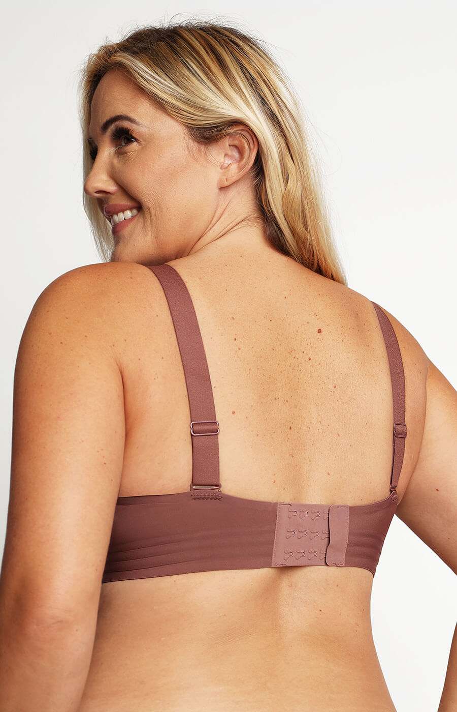 CoreSculpt™ Supportive V-Shape Bra